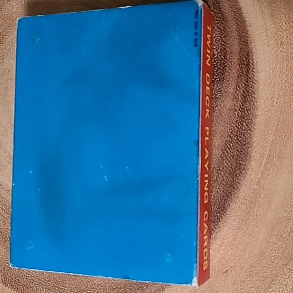 NIB - Vintage - Las Vegas Golden Nugget twin deck set - Picture 4 of 4